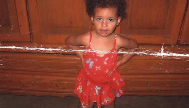 المرأة تقتل نادية ذات سنتين من العمر بعد اعتداء ابنها عليها بمستغانم