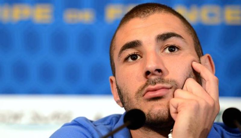ريال مدريد يبيع بنزيمة لأرسنال لتمويل صفقة ضم سواريز من ليفربول