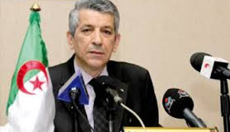 الأخطاء الواردة في بعض الكتب المدرسية سببها ضيق الفترة التي أعدت فيها