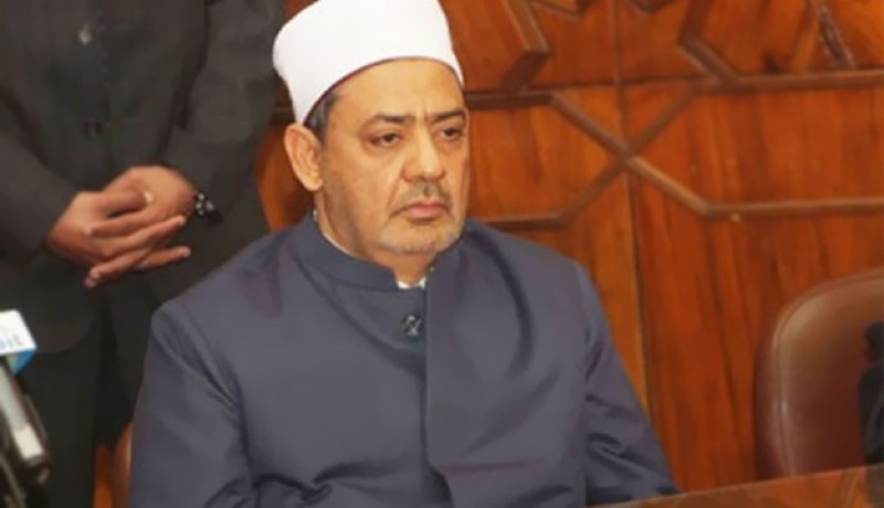 استقالة مستشار شيخ الأزهر وشيخ الطرق الصوفية من الشورى