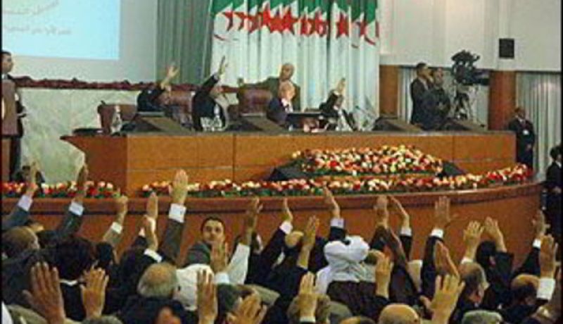 خمسة عشر مشروع قانون مبرمج في الدورة الخريفية للبرلمان