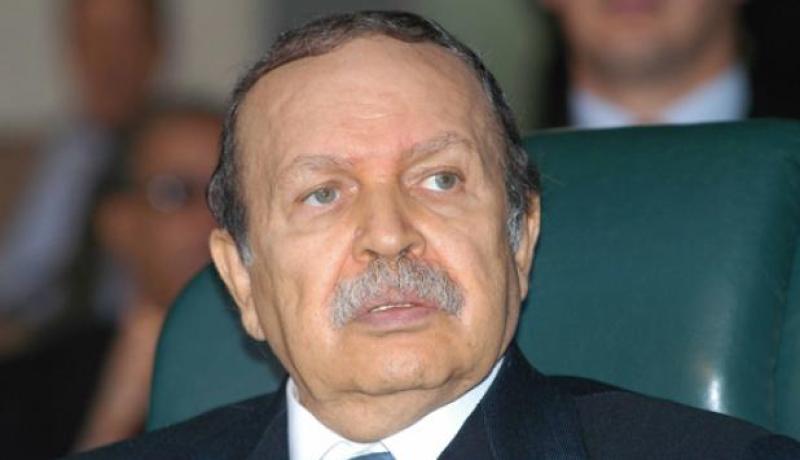 بوتفليقة يهنئ رئيس الكنفدرالية السويسرية في العيد الوطني لبلاده