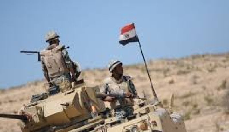 مقتل 5 عسكريين في هجوم على دورية للجيش قرب الاسماعيلية