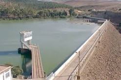 محطة ضخ عائمة لسد كدية المدور بباتنة بعد انخفاض منسوبه