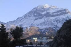 الشباب في حملات تطوعية لتنظيف أحياء وشوارع مدينة تيسمسيلت