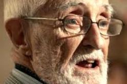 وفاة زعيم حركة الساخطين في أسبانيا خوسيه لويس سامبدرو عن 96 عاما