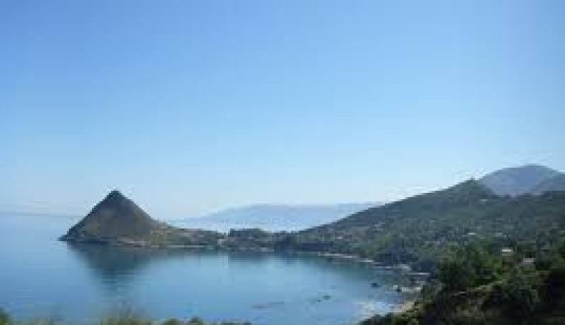 بإمكان الجزائر أن تكون وجهة سياحية بالدرجة الأولى