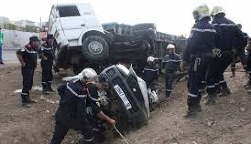 وفاة 5 أشخاص وجرح 14 آخرين في حوادث مرور مميتة خلال 48 ساعة الأخيرة