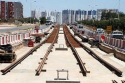 عبد المالك سلال يتفقد عدة مشاريع تخص النقل بوهران