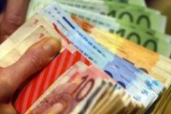 الحكومة تتخذ الاجراءات اللازمة لمحاربة التحويلات غير الشرعية للعملة الصعبة