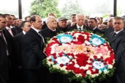 السعيد يشرف على تسمية شارع بأسماء الصحفيين الجزائريين ال15 ضحايا طائرة بهانوي