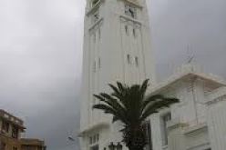 مقصيون من السكن الاجتماعي يغلقون مقر بلدية السوافلية بمستغانم