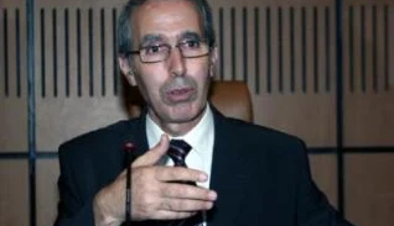 شيالي يدعو المؤسسات العمومية و الخاصة إلى ابرام شراكات