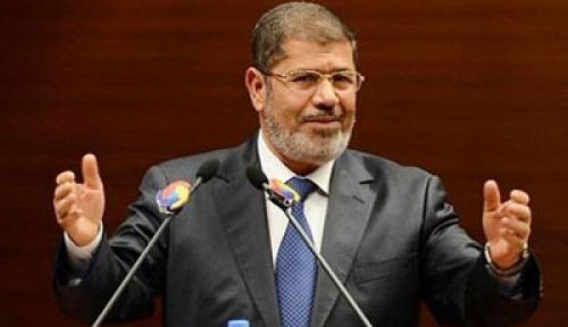 الحكم بوقف الانتخابات البرلمانية انتكاسة لمرسي