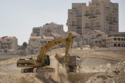 الأمن الإسرائيلي يهدم بؤرة استيطانية في مدينة نابلس شمال الضفة الغربية