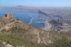 الوزير الأول يتلقى شروحات حول مشروع إستصلاح محيط سهل ملاتة بوهران