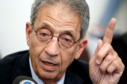 عمرو موسى يطالب المصريين بالمشاركة في استفتاء الدستور