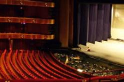 الفرقة المسرحية الأجواد لخير الدين لرجم في عروض بفرنسا وألمانيا