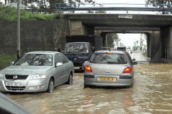 تسرب مياه الأمطار إلى 19 منزلا بولاية باتنة