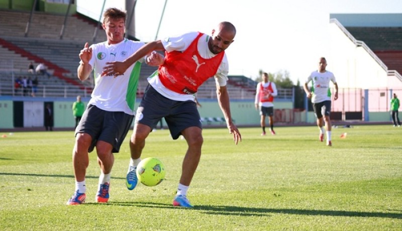 تشكيلة المنتخب الوطني امام البوركينافاسو