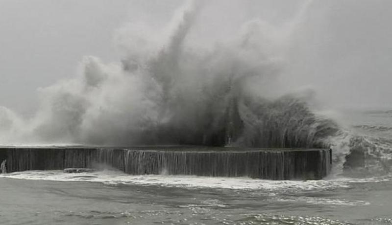 الإعصار هايان يصل إلى الفلبين