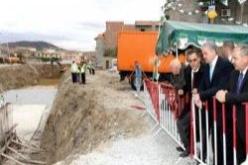 سلال يعاين سد وقائي من فيضان وادي المكرة ببلدية طابية في سيدي بلعباس