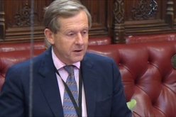 ريسبي يؤكد أن بريطانيا تريد ان تصبح الشريك الاوروبي المفضل للجزائر