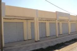 هدم 15 محلا من بينهم أكشاك تبيع الخمور دون رخصة بالبويرة