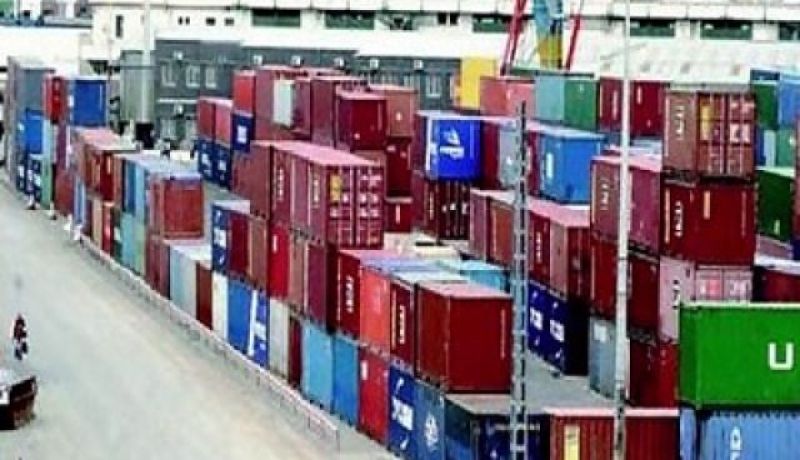 تراجع الصادرات الجزائرية بأكثر من 8 % خلال الـ 5 أشهر الاولى من 2013
