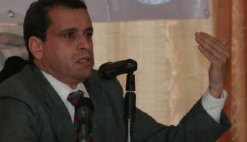 مصيطفى يصرح أنه سيتم التكفل بالكفاءات الجامعية المتخرجة في مجالات الإحصائيات و التخطيط