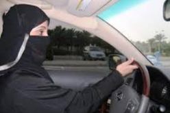 السعودية تعد بعدم التساهل مع المخالفات لنظام منع المرأة من قيادة السيارة