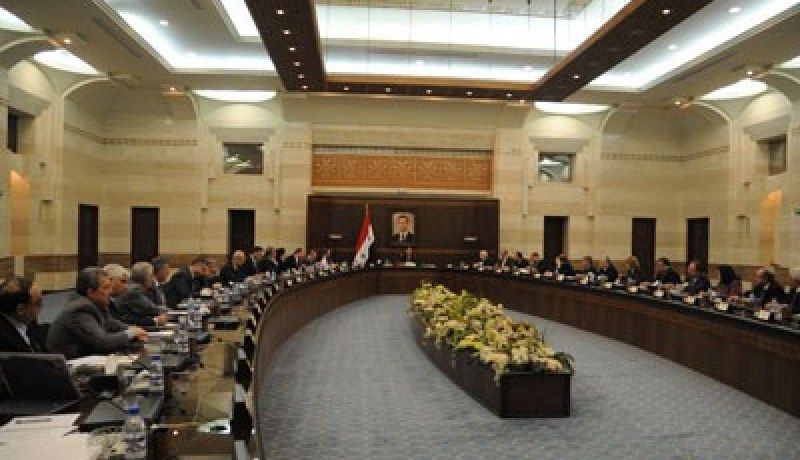 مجلس الوزراء السوري يستنكر تأمين السلاح للمجموعات الإرهابية من ثروات سوريا و مواردها الطبيعية