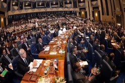 الوفد الجزائري بقمة الكويت العربية الافريقية يتلقى التهاني بمناسبة تأهل الفريق الوطني لكأس العالم