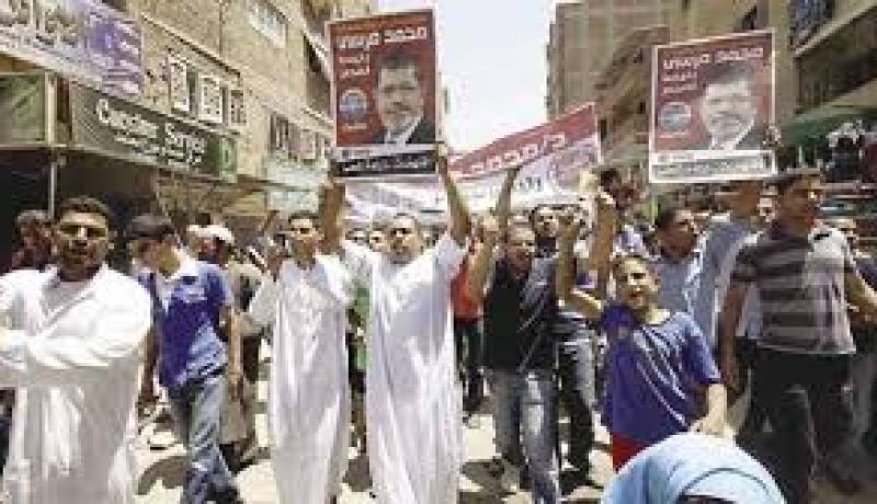 حبس 16 شخصا من أنصار مرسي بتهمة القتل
