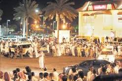 مقتل شخصين وإصابة 68 آخرين إثر اندلاع أعمال شغب من قبل العمالة الإثيوبية بالرياض السعودية