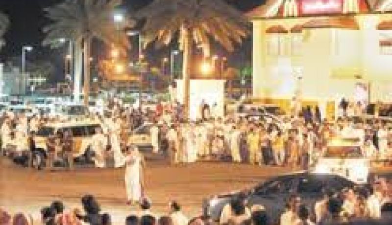 مقتل شخصين وإصابة 68 آخرين إثر اندلاع أعمال شغب من قبل العمالة الإثيوبية بالرياض السعودية