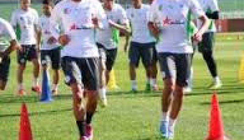 الفريق الوطني يجري هذا الجمعة أول حصة تدريبية فوق ملعب تشاكر