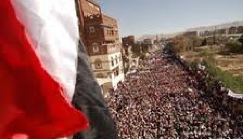 تنظيمية الثورة السلمية تدعو للتظاهر اليوم الجمعة لإحياء جمعة  النصر
