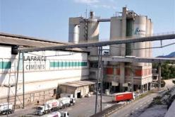 بطالون من بلدية حمام الضلعة بالمسيلة يغلقون مصنع الإسمنت