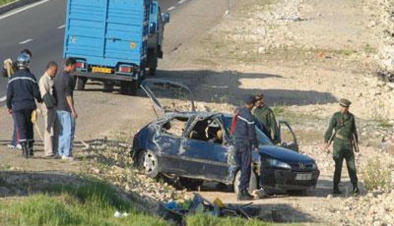 اصابة 7 اشخاص بجروح خطيرة في حادث مرور بتيسمسيلت