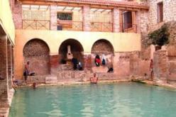 العناية بالسياحة الحموية رافد هام في ترقية القطاع السياحي