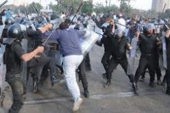 181شهيدا و7448 مصابا في صفوف الشرطة منذ اندلاع الثورة المصرية