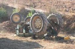 انقلاب جرار يلقي شخص حتفه بعين الدفلى