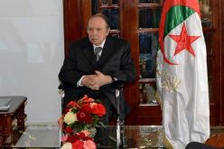 مرض الرئيس ينعش الأحزاب و الصحافة و شفاؤه يدخلها في غيبوبة