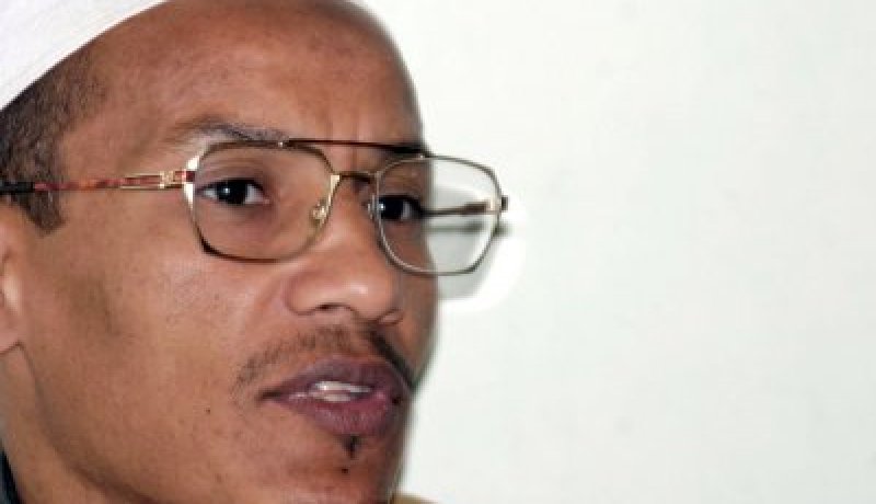 علي بن حاج يطالب بجلد ابنه 80 جلدة إن ثبتت التهمة عليه