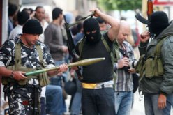 اشتباك بين مؤيدين ومعارضين لحزب الله قرب السفارة الإيرانية فى بيروت