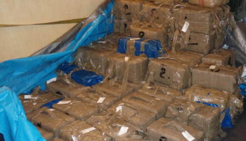 المغرب: حجز 3.66 طن من القنب قرب طنجة
