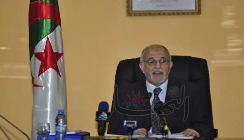 شرفي يعرض مشروع تنظيم مهنة المحاماة أمام اللجنة المختصة بالمجلس الشعي الوطني