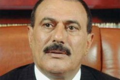 آلاف اليمنيين يتظاهرون للمطالبة بمحاكمة الرئيس السابق