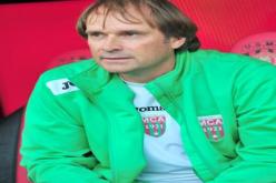 اقالة المدرب السويسري لمولودية الجزائر آلان غيغر